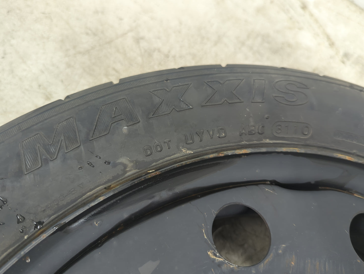 2008-2019 Ford Taurus Spare Donut Tire Wheel Rim Oem 5034584 - Oemusedautoparts1.com