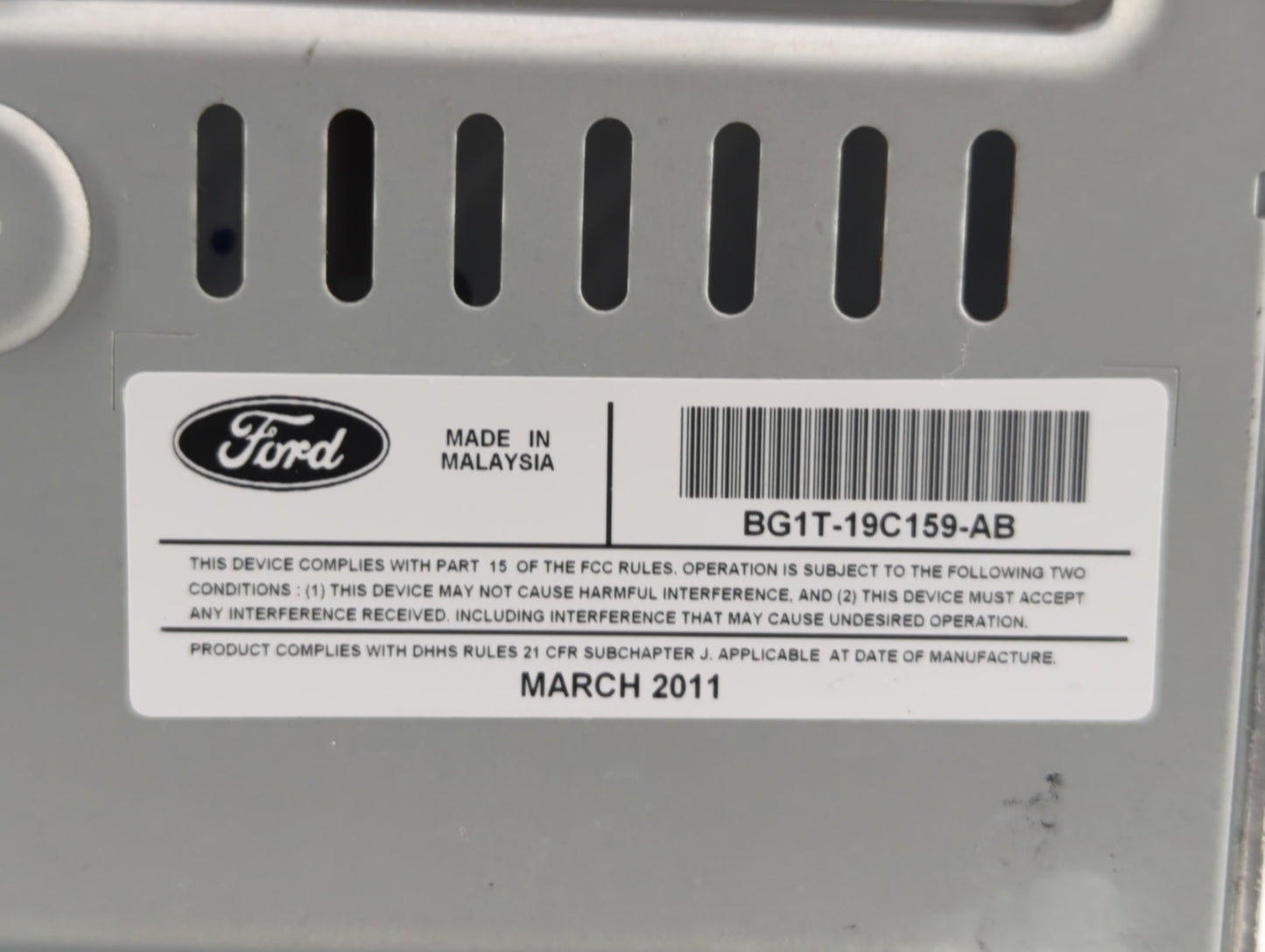 2011-2012 Ford Taurus Am Fm Cd Player Radio Receiver - Oemusedautoparts1.com