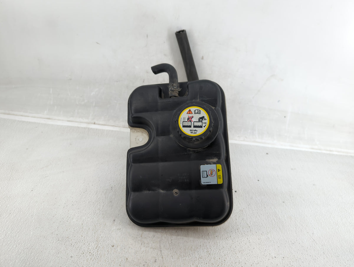 2008-2011 Ford Taurus Radiator Coolant Overflow Expansion Tank Bottle 535505 - Oemusedautoparts1.com