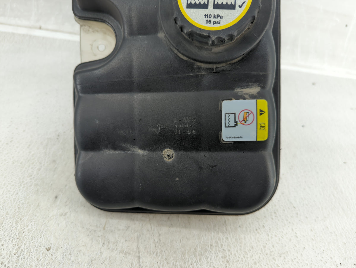 2008-2011 Ford Taurus Radiator Coolant Overflow Expansion Tank Bottle 535505 - Oemusedautoparts1.com