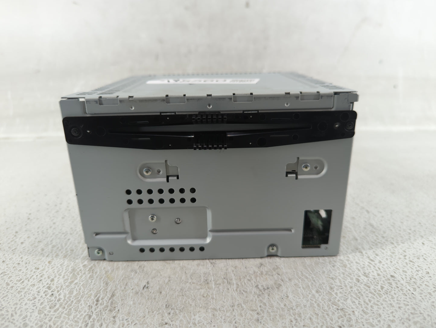 2010-2011 Ford Taurus Radio AM FM Cd Player Receiver Replacement P/N:BG1T-19C159-AA Fits Fits 2010 2011 OEM Used Auto Parts 
