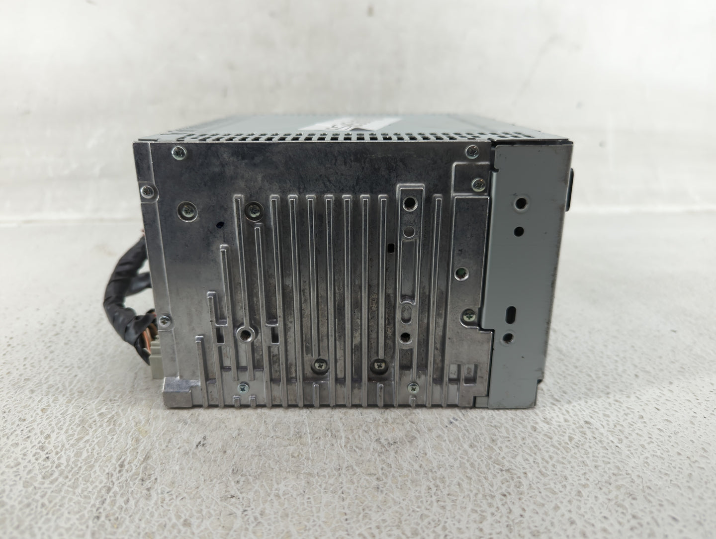 2010-2011 Ford Taurus Radio AM FM Cd Player Receiver Replacement P/N:BG1T-19C159-AA Fits Fits 2010 2011 OEM Used Auto Parts 
