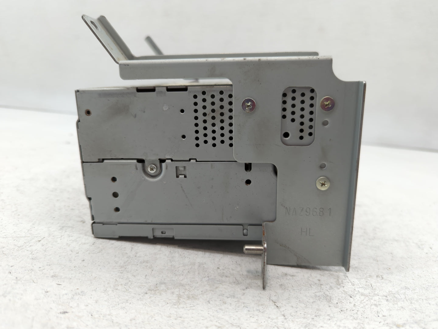 2011-2011 Ford Taurus Am Fm Cd Player Radio Receiver - Oemusedautoparts1.com