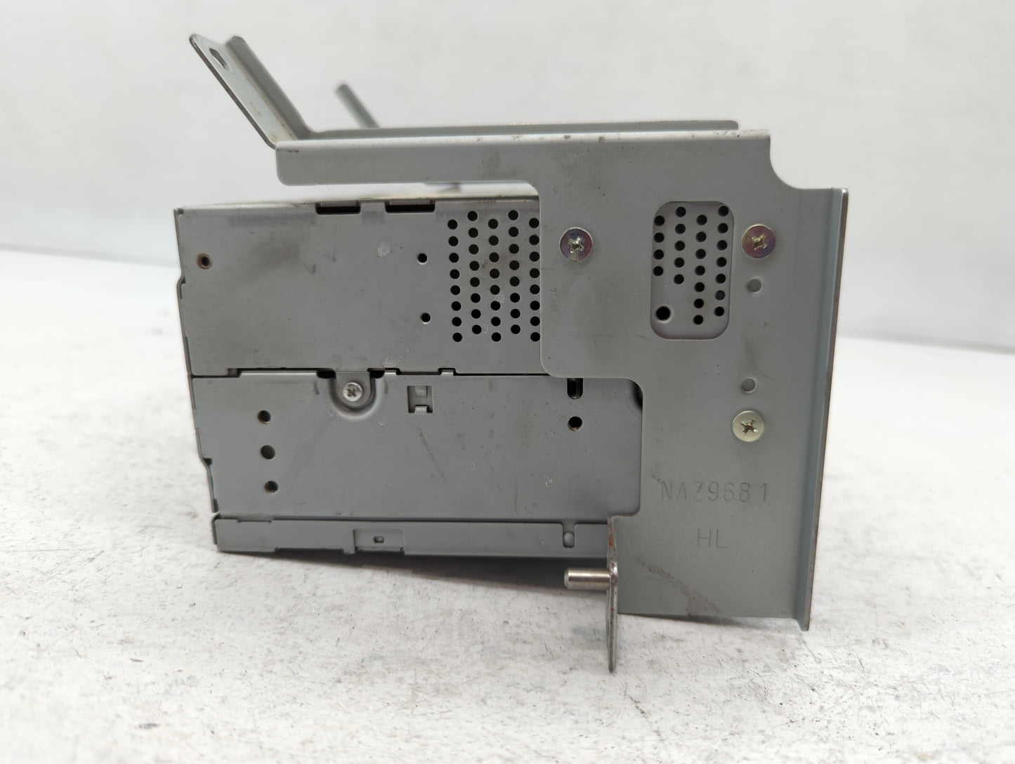 2011-2011 Ford Taurus Am Fm Cd Player Radio Receiver - Oemusedautoparts1.com