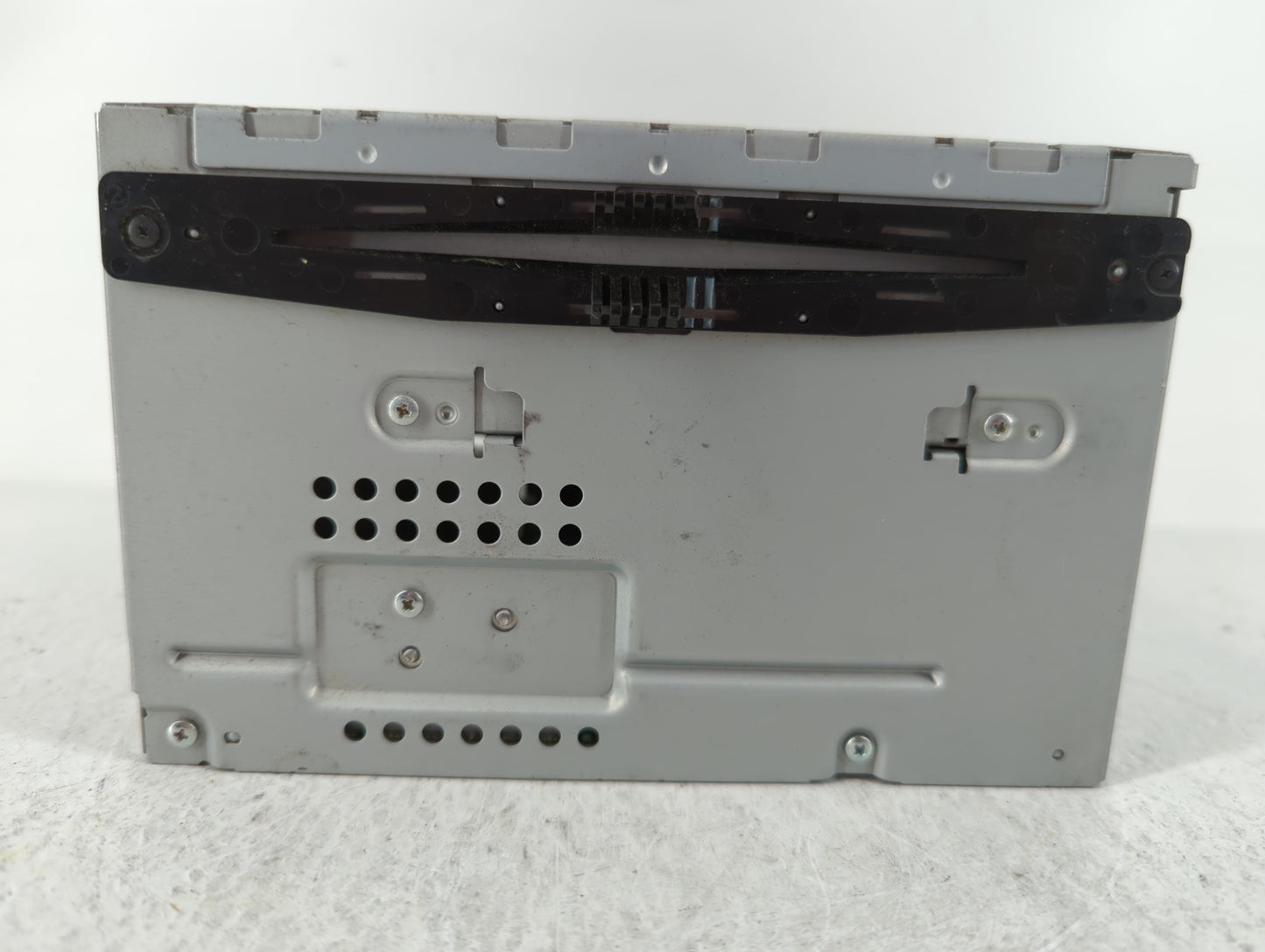 2011-2012 Ford Taurus Am Fm Cd Player Radio Receiver - Oemusedautoparts1.com