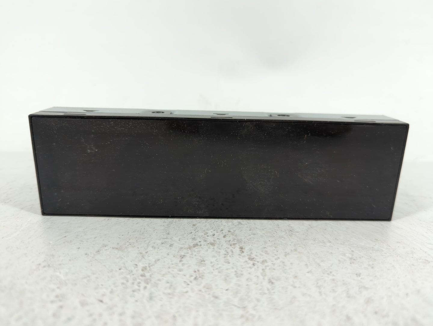 2010-2012 Ford Taurus Am Fm Cd Player Radio Receiver - Oemusedautoparts1.com