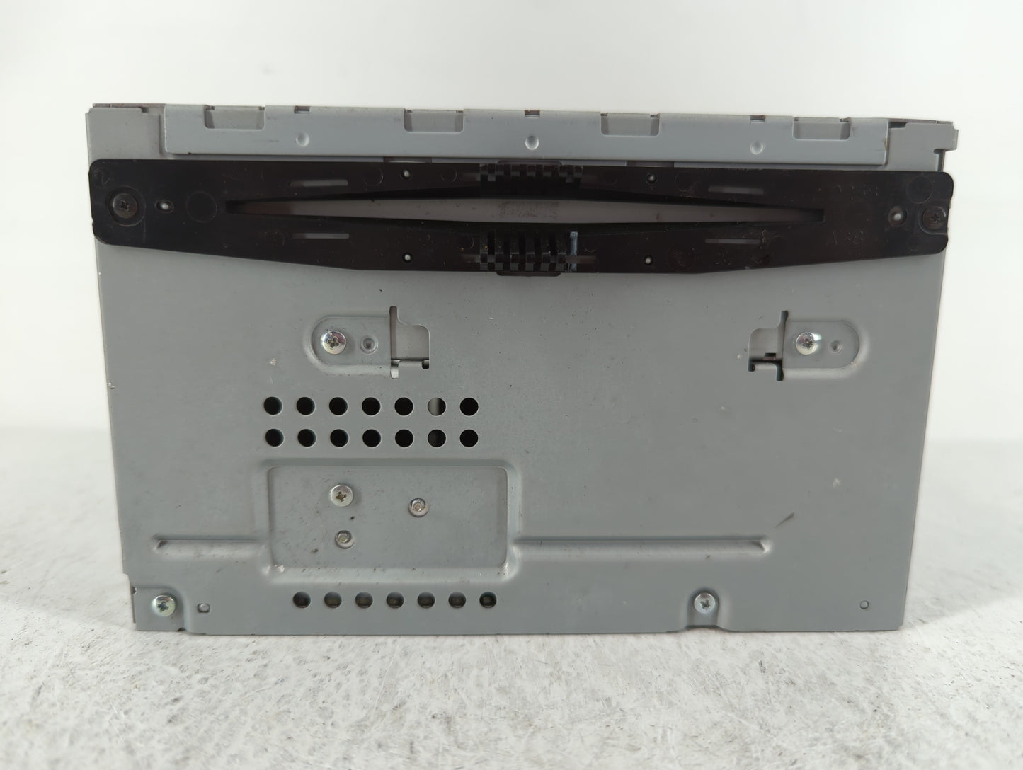 2011-2012 Ford Taurus Am Fm Cd Player Radio Receiver - Oemusedautoparts1.com