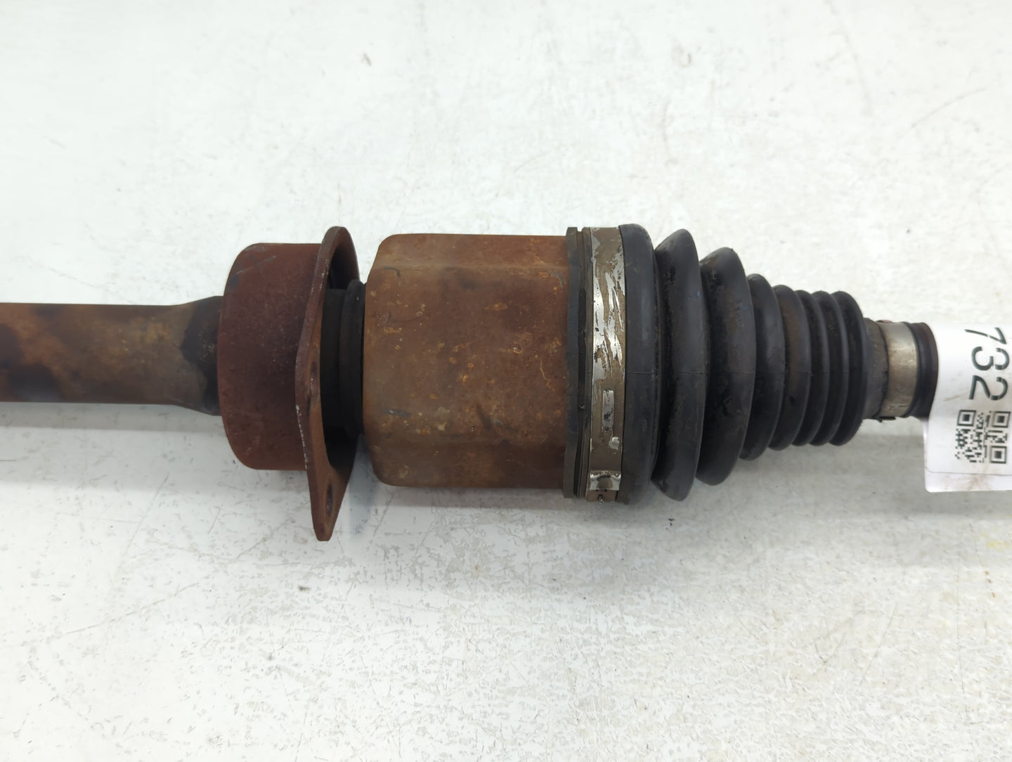 2011 Ford Taurus Axle Shaft Front Driver Cv C/v - Oemusedautoparts1.com