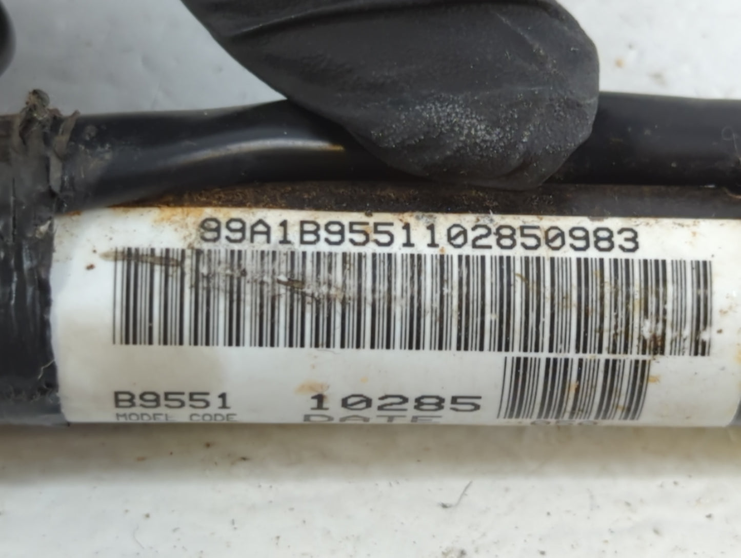 2011-2012 Ford Taurus Passenger Right Seat Belt Front Retractor - Oemusedautoparts1.com