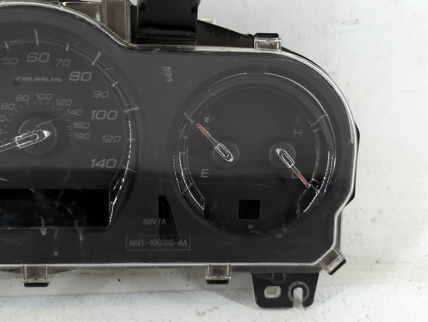 2011-2012 Ford Taurus Instrument Cluster Speedometer Gauges P/N:BG1T-10849-EF Fits Fits 2011 2012 OEM Used Auto Parts - Oemu