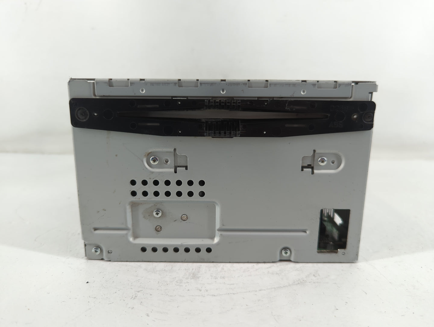 2011-2012 Ford Taurus Am Fm Cd Player Radio Receiver - Oemusedautoparts1.com