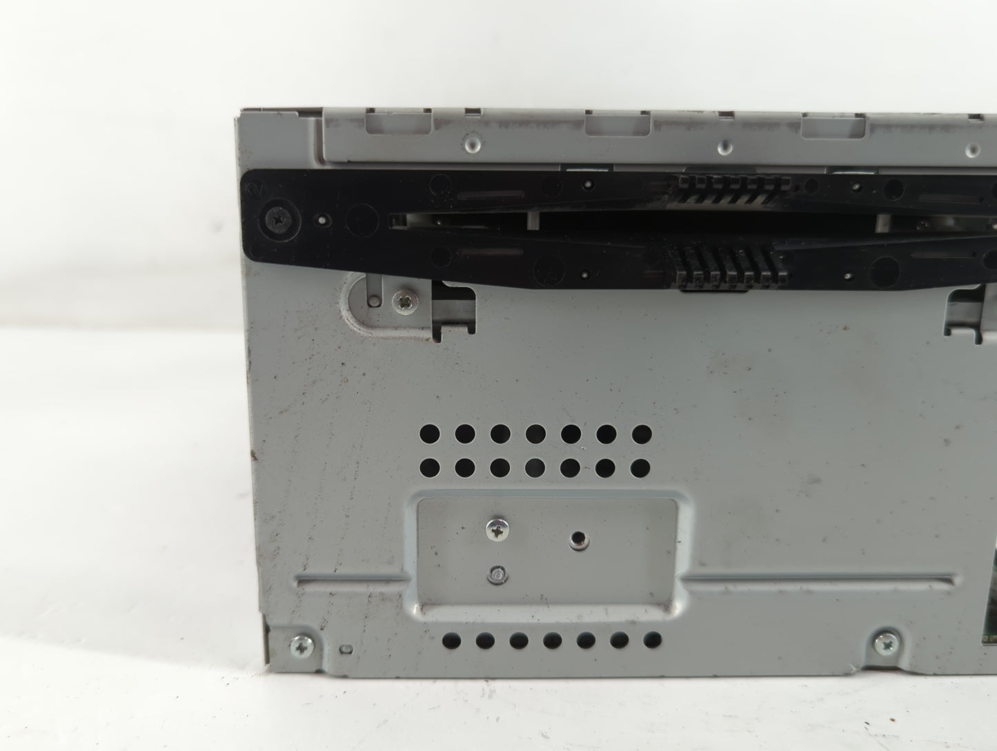 2011-2012 Ford Taurus Am Fm Cd Player Radio Receiver - Oemusedautoparts1.com