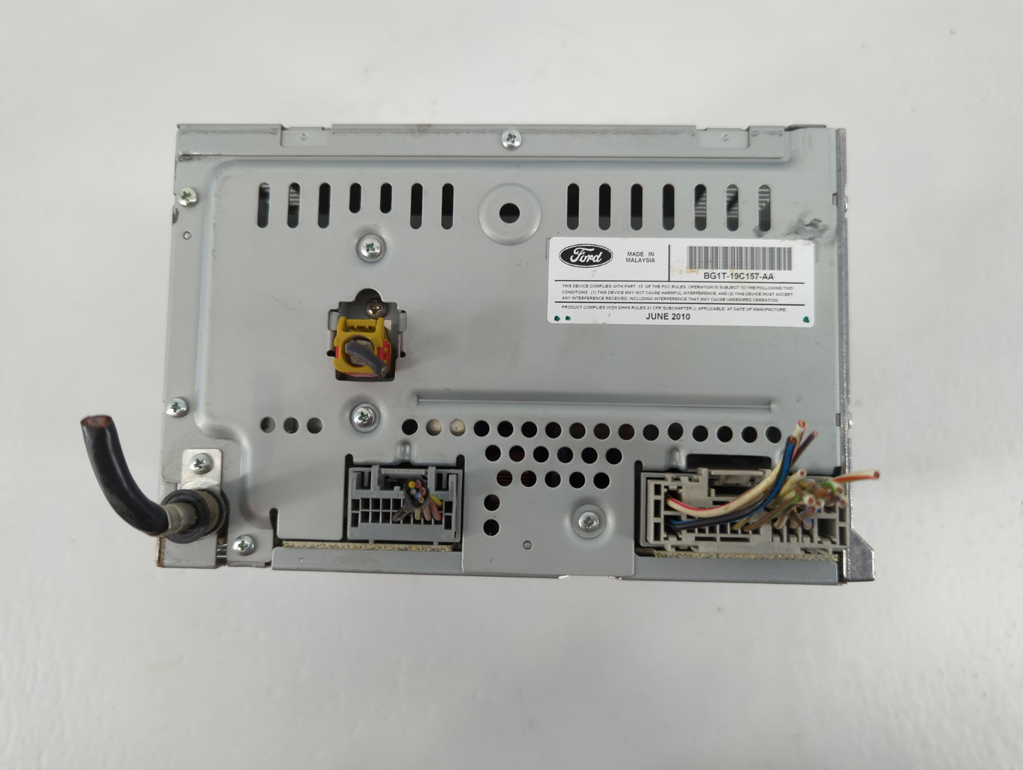 2011-2012 Ford Taurus Am Fm Cd Player Radio Receiver - Oemusedautoparts1.com