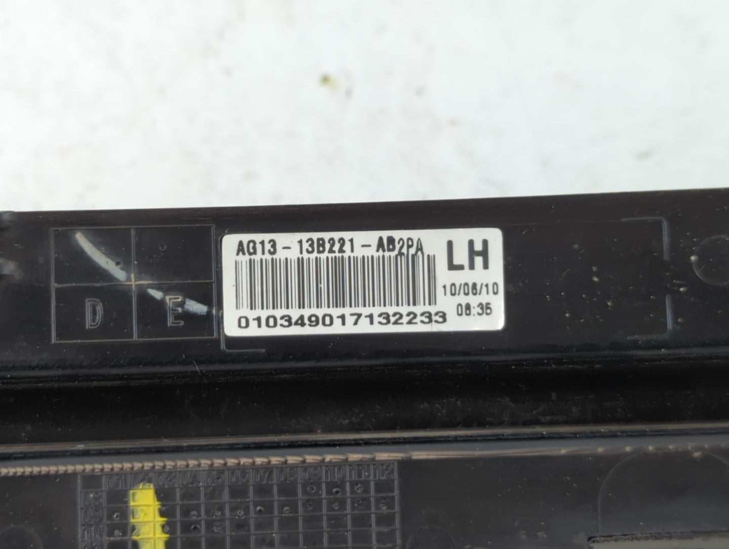 2010-2019 Ford Taurus Driver Left Oem Front Light Lamp - Oemusedautoparts1.com