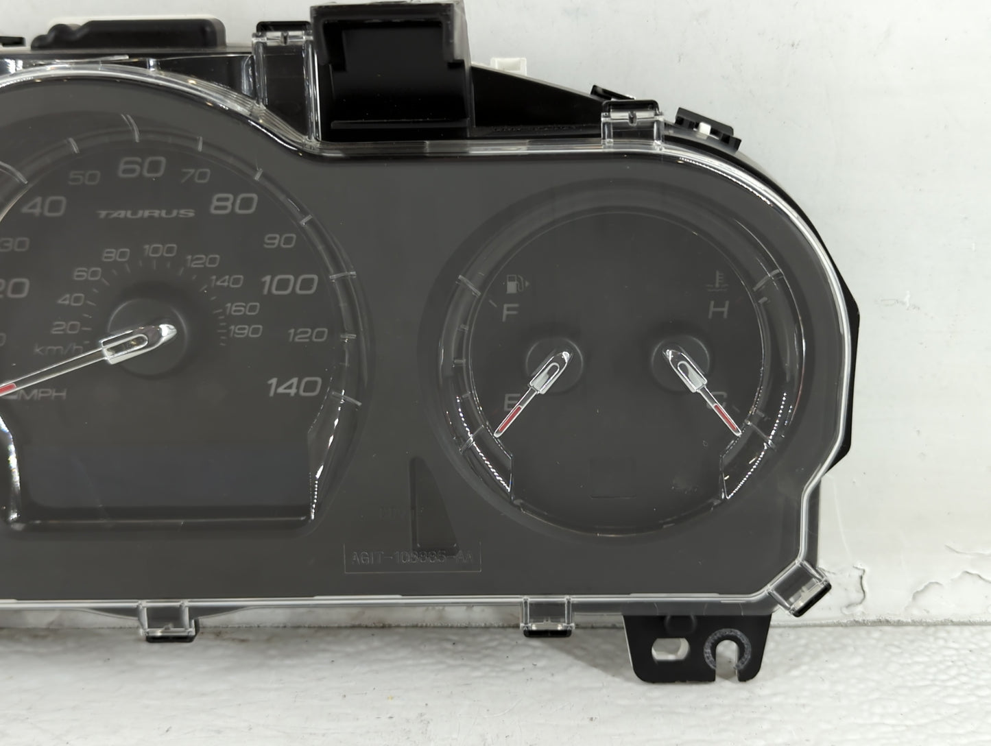 2011-2012 Ford Taurus Instrument Cluster Speedometer Gauges P/N:BG1T-10849-EF Fits Fits 2011 2012 OEM Used Auto Parts - Oemu