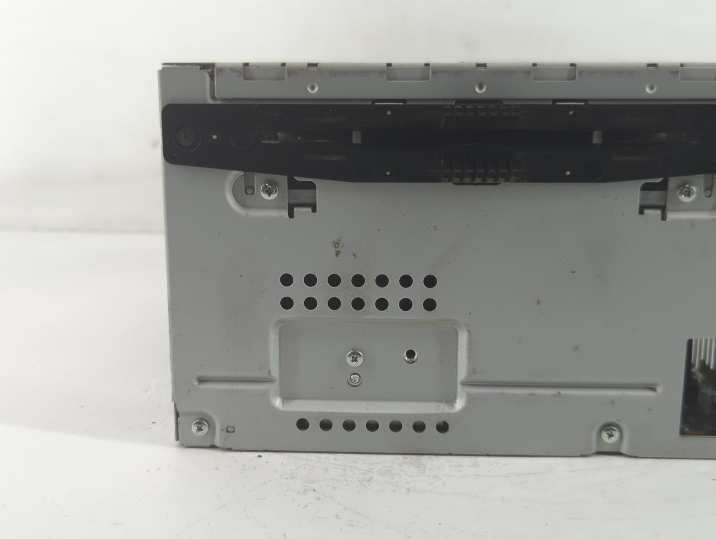 2011-2012 Ford Taurus Am Fm Cd Player Radio Receiver - Oemusedautoparts1.com