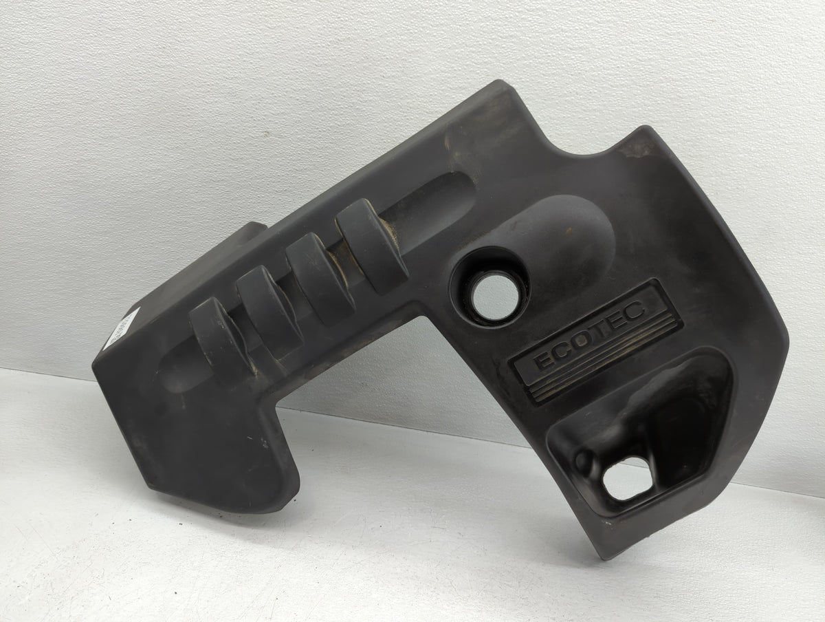 2011 Ford Taurus Engine Cover - Oemusedautoparts1.com