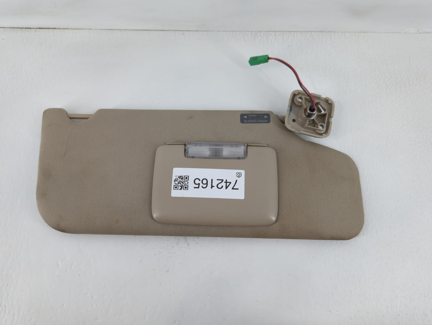 2010-2011 Ford Taurus Sun Visor Shade Replacement Passenger Right Mirror Fits Fits 2010 2011 OEM Used Auto Parts - Oemusedau