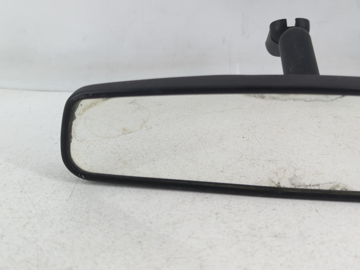 2000-2019 Ford Taurus Interior Rear View Mirror Replacement OEM P/N:E8011083 Fits OEM Used Auto Parts - Oemusedautoparts1.co