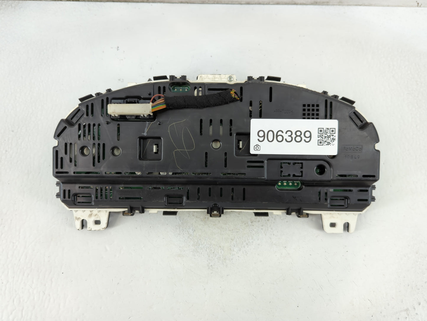 2011-2012 Ford Taurus Instrument Cluster Speedometer Gauges P/N:BG1T-10849-AF Fits Fits 2011 2012 OEM Used Auto Parts - Oemu