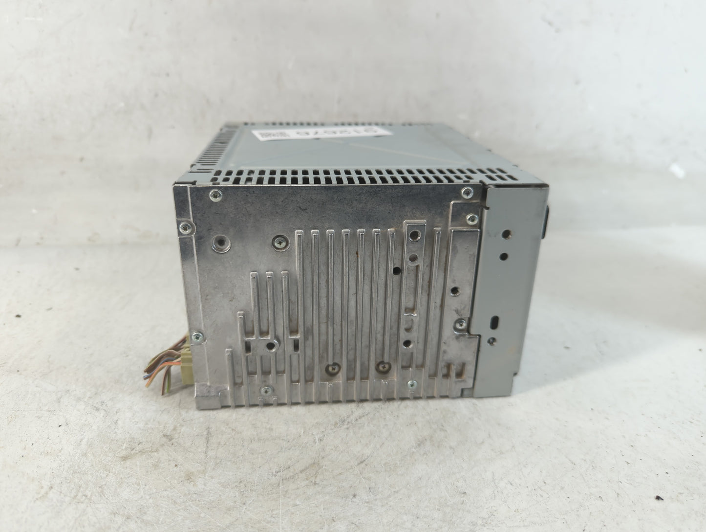 2010-2011 Ford Taurus Radio AM FM Cd Player Receiver Replacement P/N:BG1T-19C107-AA Fits Fits 2010 2011 OEM Used Auto Parts 