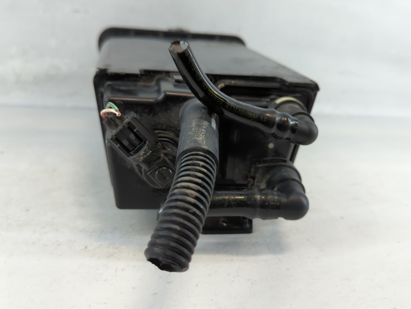 2011 Ford Taurus Fuel Vapor Charcoal Canister - Oemusedautoparts1.com
