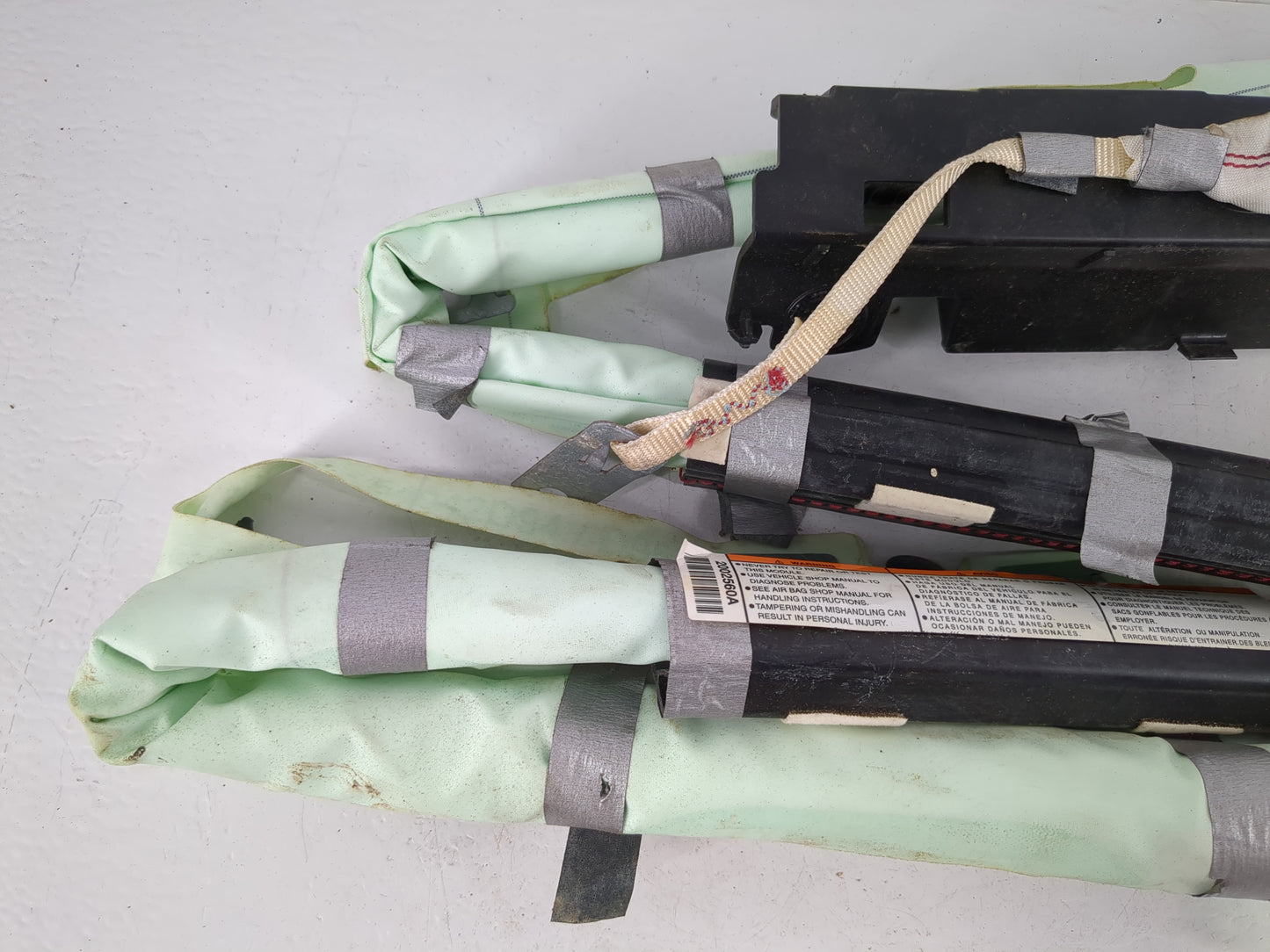 2010-2012 Ford Taurus Air Bag Passenger Right Dashboard OEM P/N:54042D94 BA BG13, 2002560A Fits Fits 2010 2011 2012 OEM Used