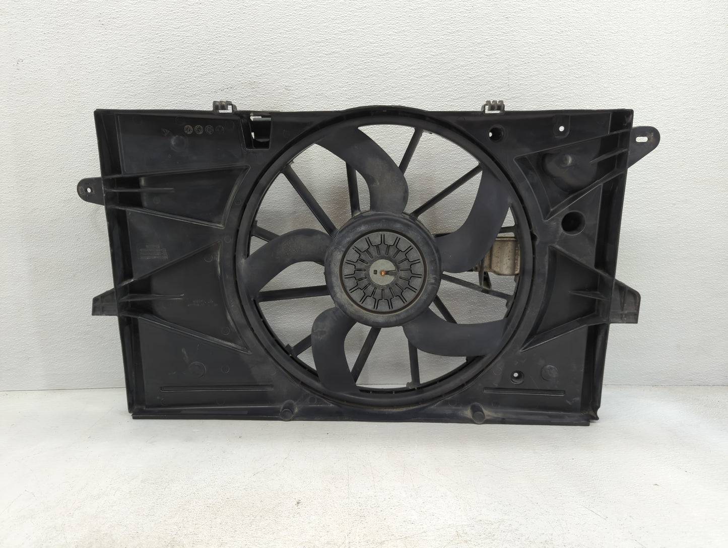 2011 Ford Taurus Electric Radiator Cooling Fan Motor Assembly - Oemusedautoparts1.com