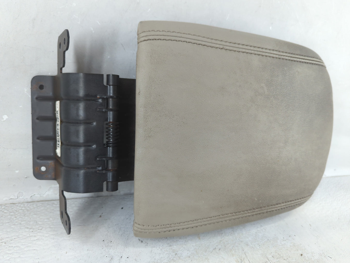 2011 Ford Taurus Center Console Armrest Cover Lid Fits OEM Used Auto Parts - Oemusedautoparts1.com