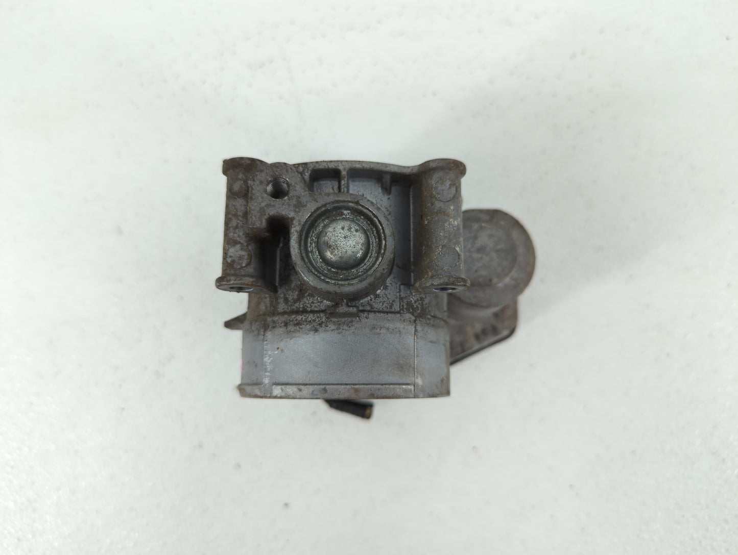 2015-2019 Ford Transit-250 Throttle Body P/N:AT4Z-A AT4E-9F991-EJ, AT4E-EH Fits Fits 2011 2012 2013 2014 2015 2016 2017 2018