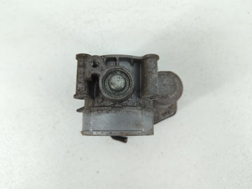 2015-2019 Ford Transit-250 Throttle Body P/N:AT4Z-A AT4E-9F991-EJ, AT4E-EH Fits Fits 2011 2012 2013 2014 2015 2016 2017 2018 2019 OEM Used Auto Parts