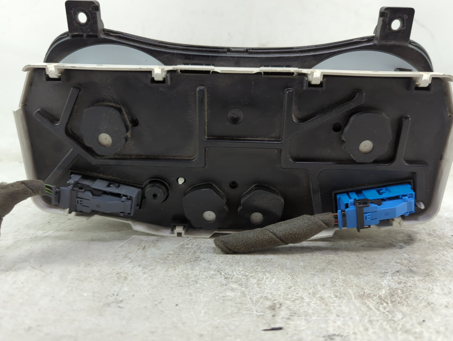 2010-2012 Ford Transit Connect Instrument Cluster Speedometer Gauges P/N:9T1T-10849-FF Fits Fits 2010 2011 2012 OEM Used Aut