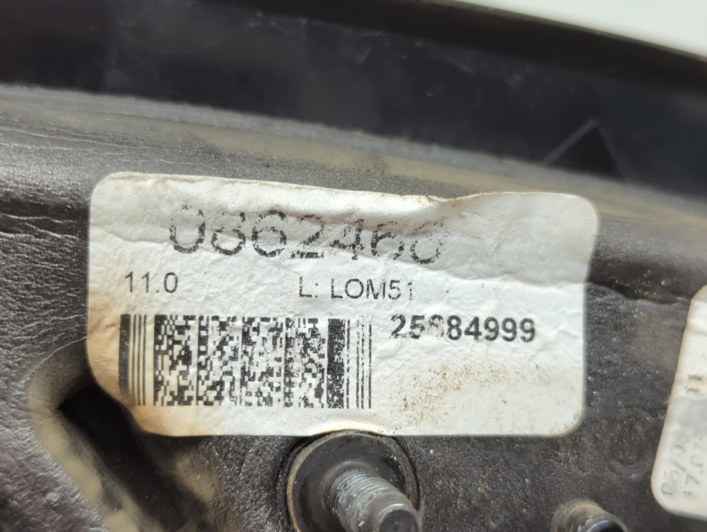 2011 Gmc Acadia Side Mirror Replacement Driver Left View Door Mirror P/N:25884999 Fits OEM Used Auto Parts - Oemusedautopart