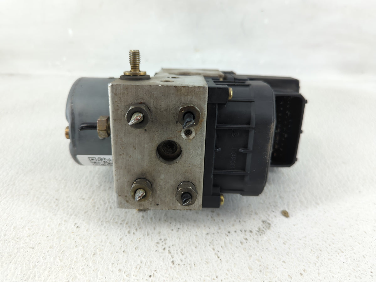 2008-2011 Gmc Acadia Anti-Lock Brake ABS Pump Module Actuator OEM Fits Fits 2008 2009 2010 2011 OEM Used Auto Parts - Oemuse