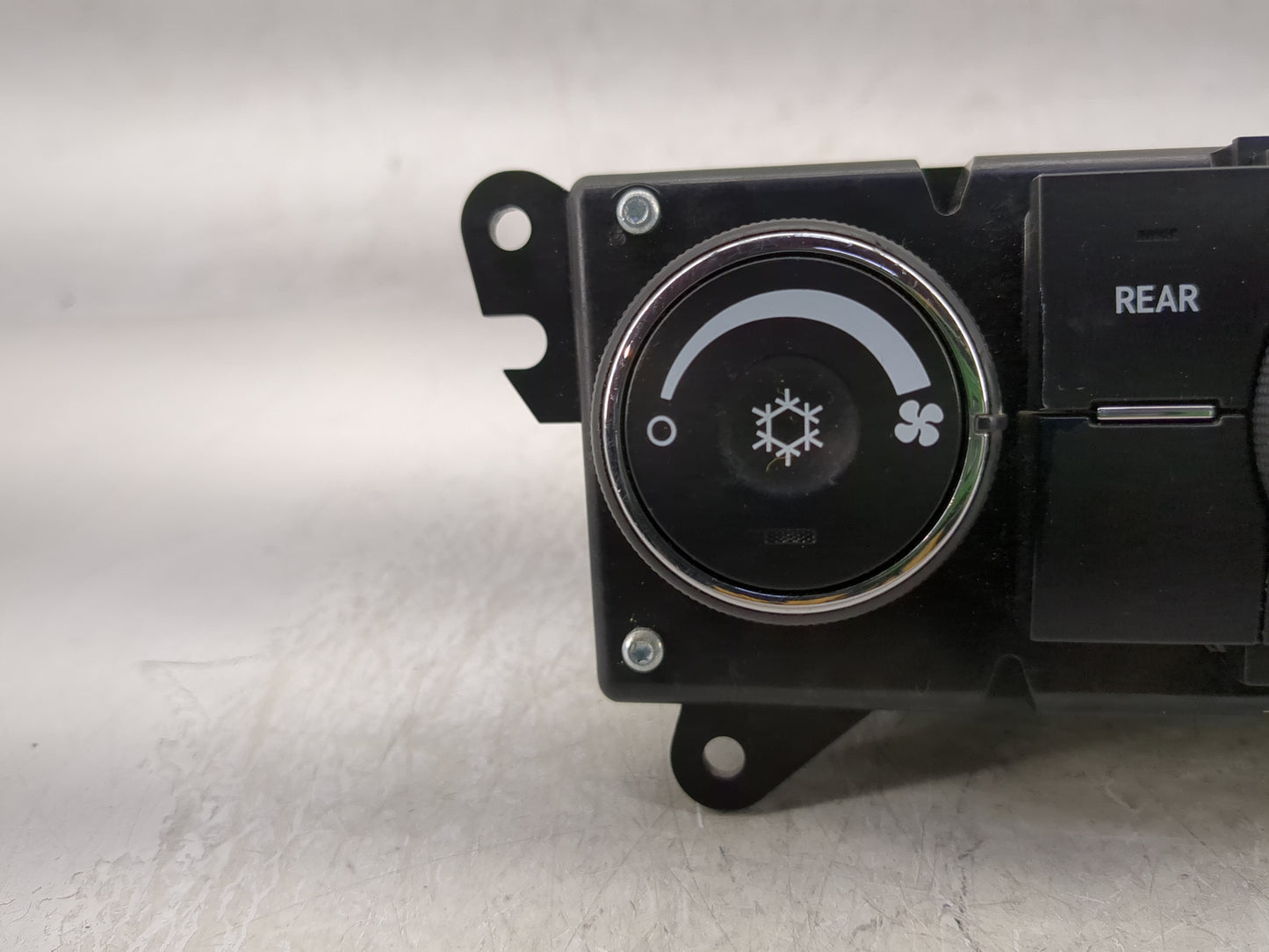 2007-2012 Gmc Acadia Climate Control Module Temperature AC/Heater Replacement P/N:20917131 Fits Fits 2007 2008 2009 2010 201