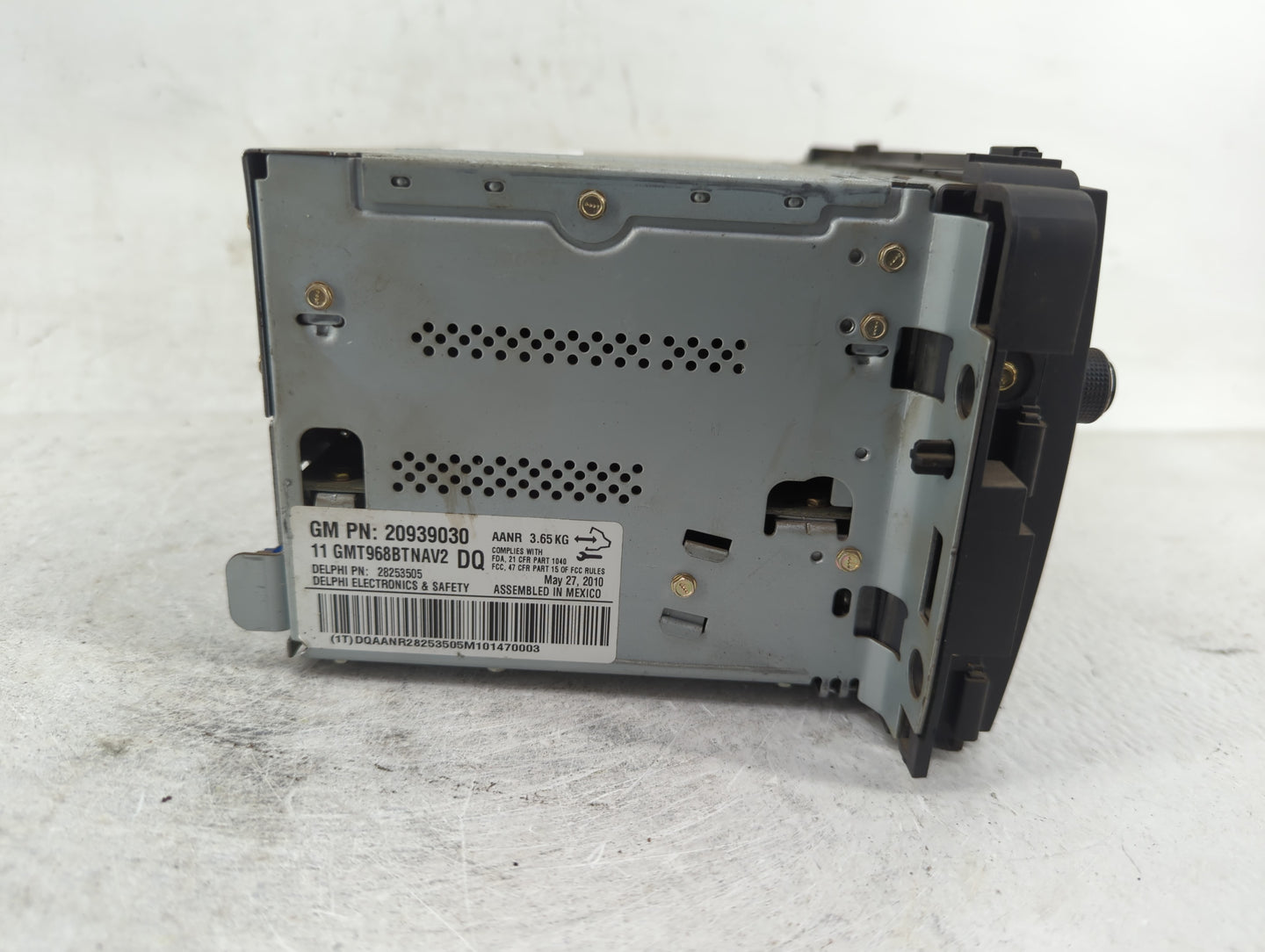 2011 Gmc Acadia Radio AM FM Cd Player Receiver Replacement P/N:20939030 Fits OEM Used Auto Parts - Oemusedautoparts1.com