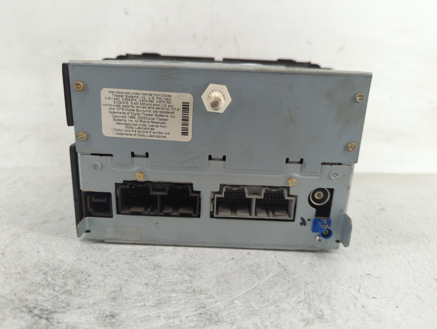 2011 Gmc Acadia Radio AM FM Cd Player Receiver Replacement P/N:20939030 Fits OEM Used Auto Parts - Oemusedautoparts1.com