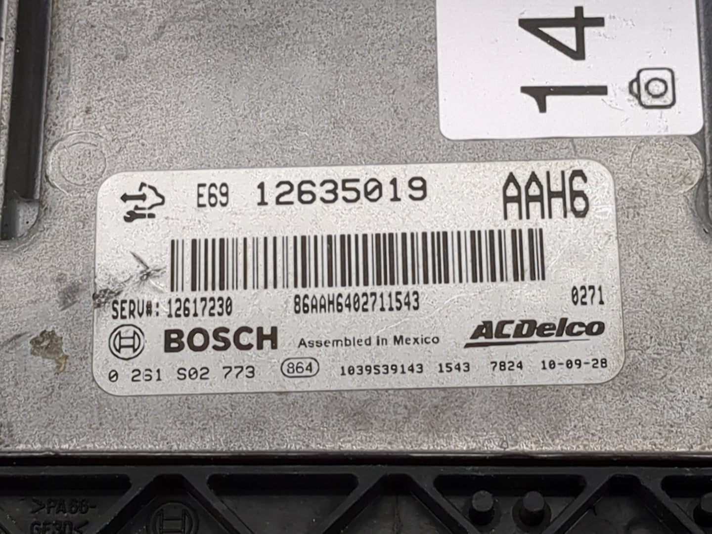 2010-2011 Gmc Acadia PCM Engine Control Computer ECU ECM PCU OEM P/N:0 261 S02 773 12635019 Fits Fits 2010 2011 OEM Used Aut