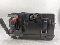 2011 Gmc Acadia Fusebox Fuse Box Panel Relay Module P/N:15927722 20913282 Fits OEM Used Auto Parts - Oemusedautoparts1.com