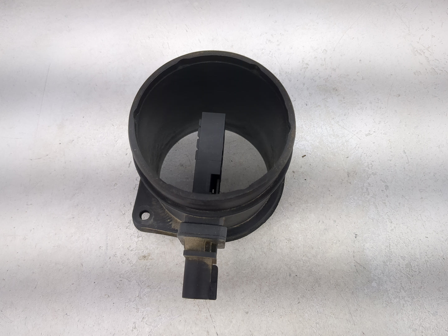 2009-2011 Gmc Acadia Mass Air Flow Meter Maf 1486500 - Oemusedautoparts1.com