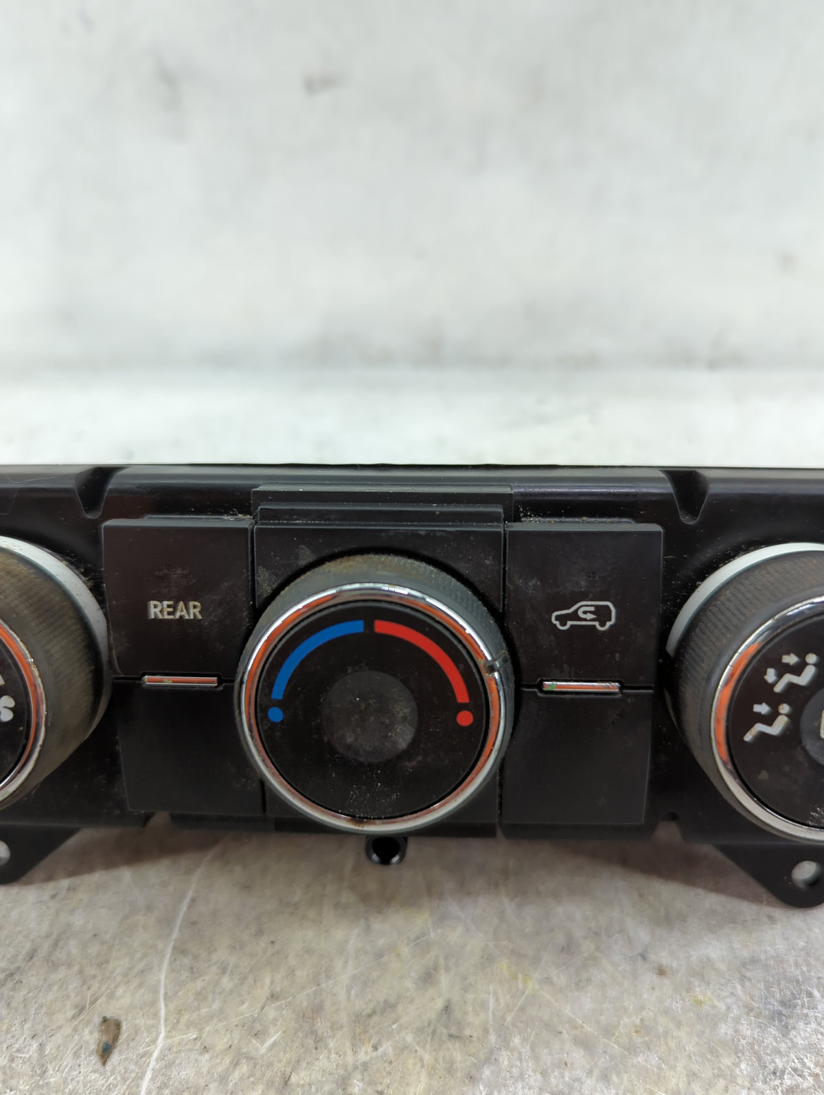 2007-2012 Gmc Acadia Climate Control Module Temperature AC/Heater Replacement P/N:20917131 Fits Fits 2007 2008 2009 2010 201