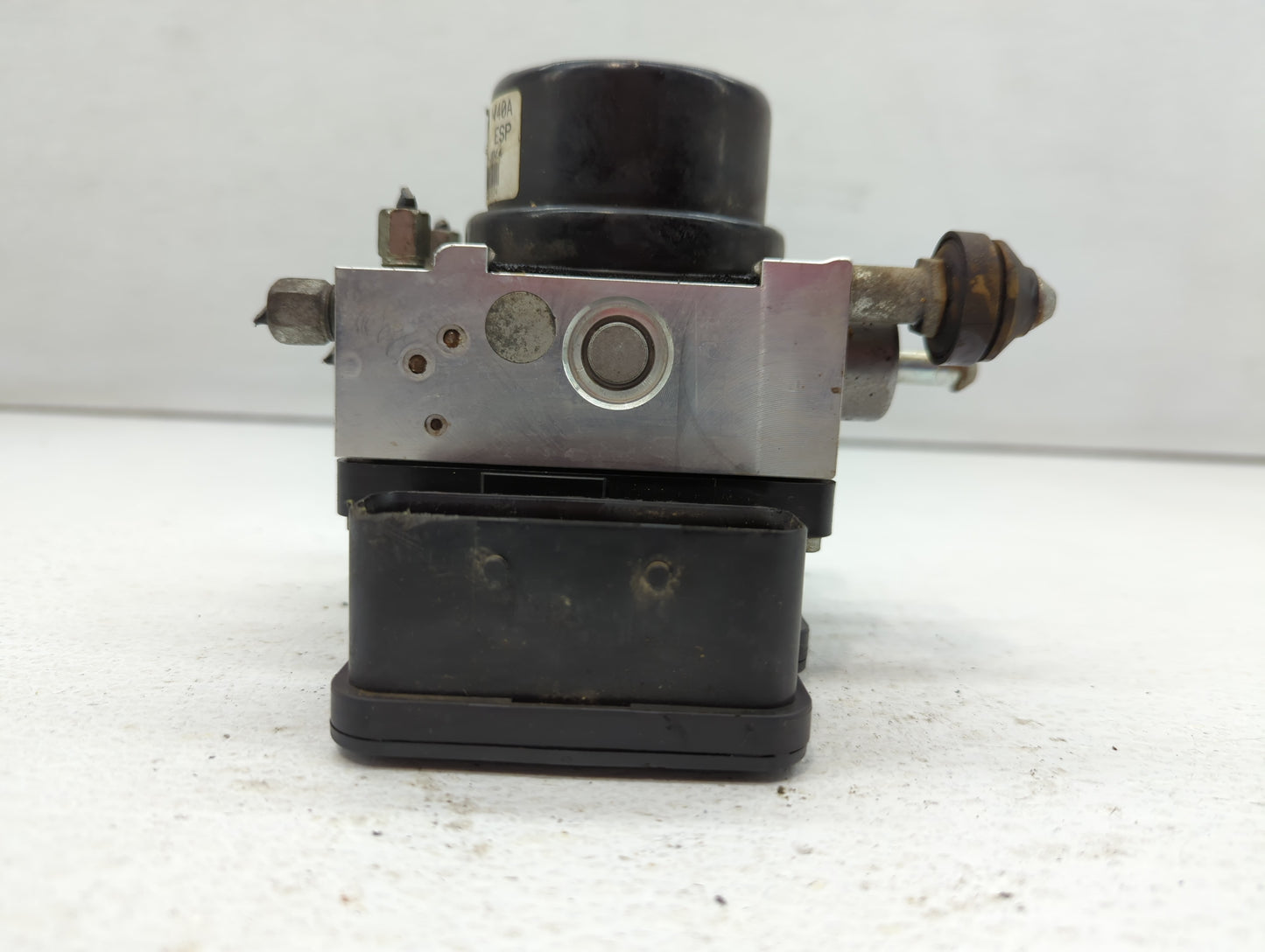 2008-2011 Gmc Acadia ABS Pump Control Module Replacement P/N:47660 1V40A Fits Fits 2008 2009 2010 2011 OEM Used Auto Parts -