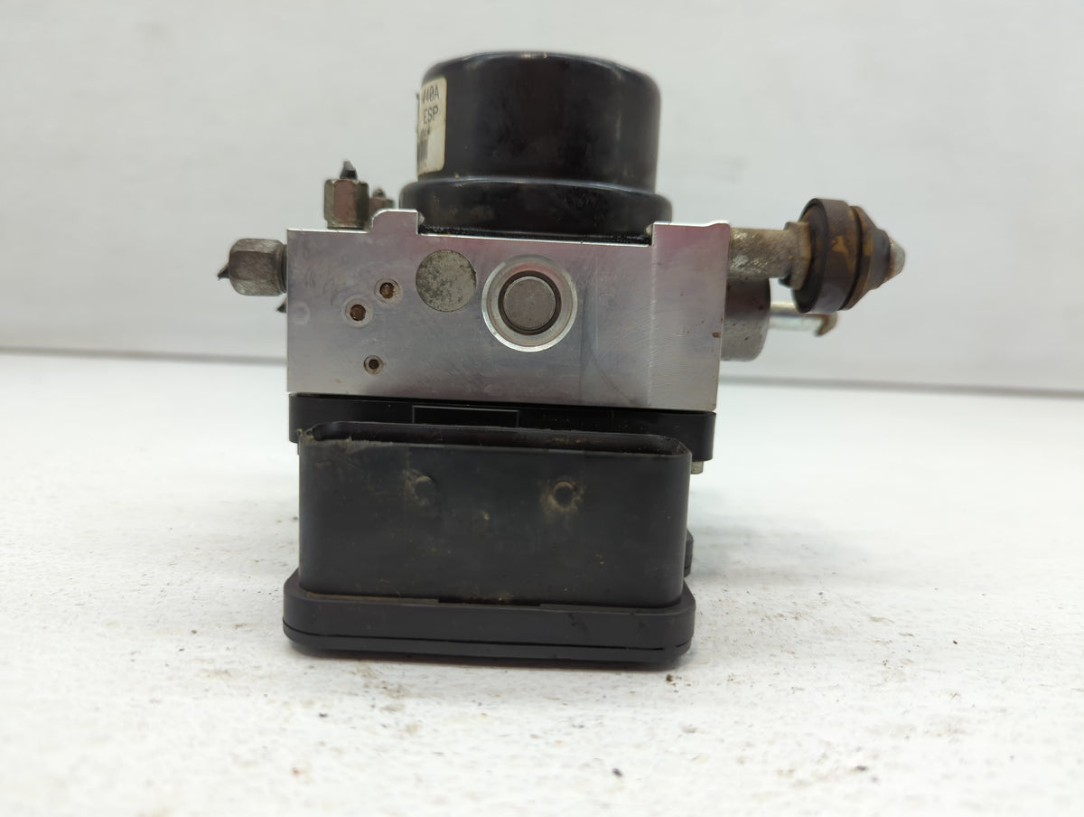 2008-2011 Gmc Acadia Anti-Lock Brake ABS Pump Module Actuator OEM P/N:47660 1V40A Fits Fits 2008 2009 2010 2011 OEM Used Aut