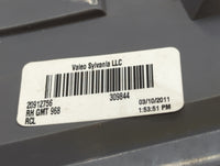 2007-2012 Gmc Acadia Rear Center Lid Brake Light Tail Light Fits Fits 2007 2008 2009 2010 2011 2012 OEM Used Auto Parts - Oe