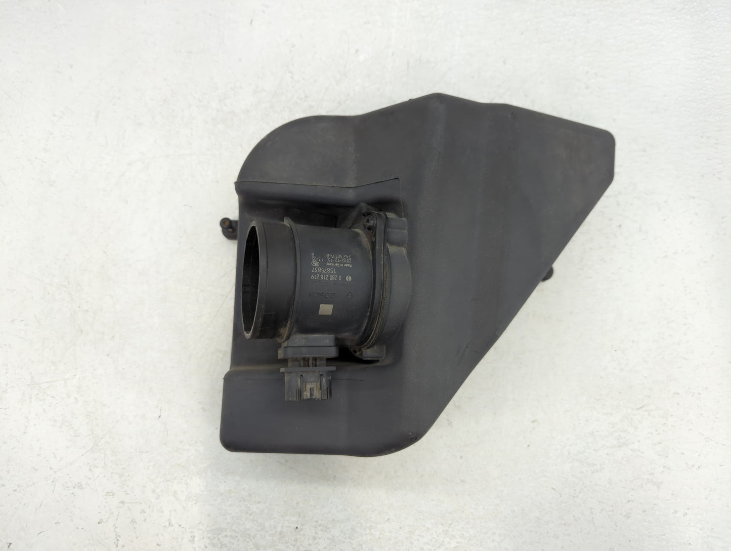 2009-2011 Gmc Acadia Air Cleaner Intake-duct Hose Tube - Oemusedautoparts1.com