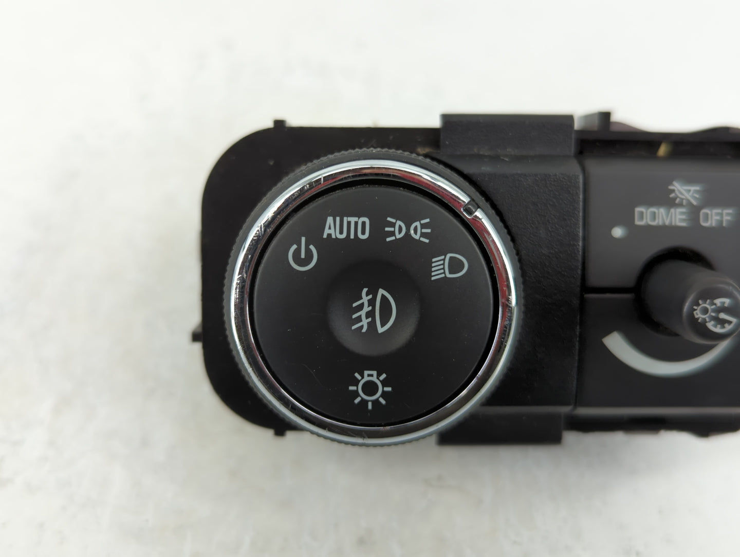 2007-2012 Gmc Acadia Headlight Lamp Control Switch - Oemusedautoparts1.com