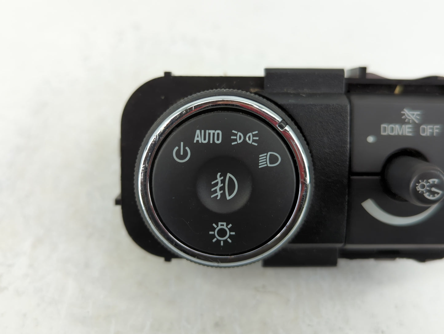 2007-2012 Gmc Acadia Headlight Lamp Control Switch - Oemusedautoparts1.com