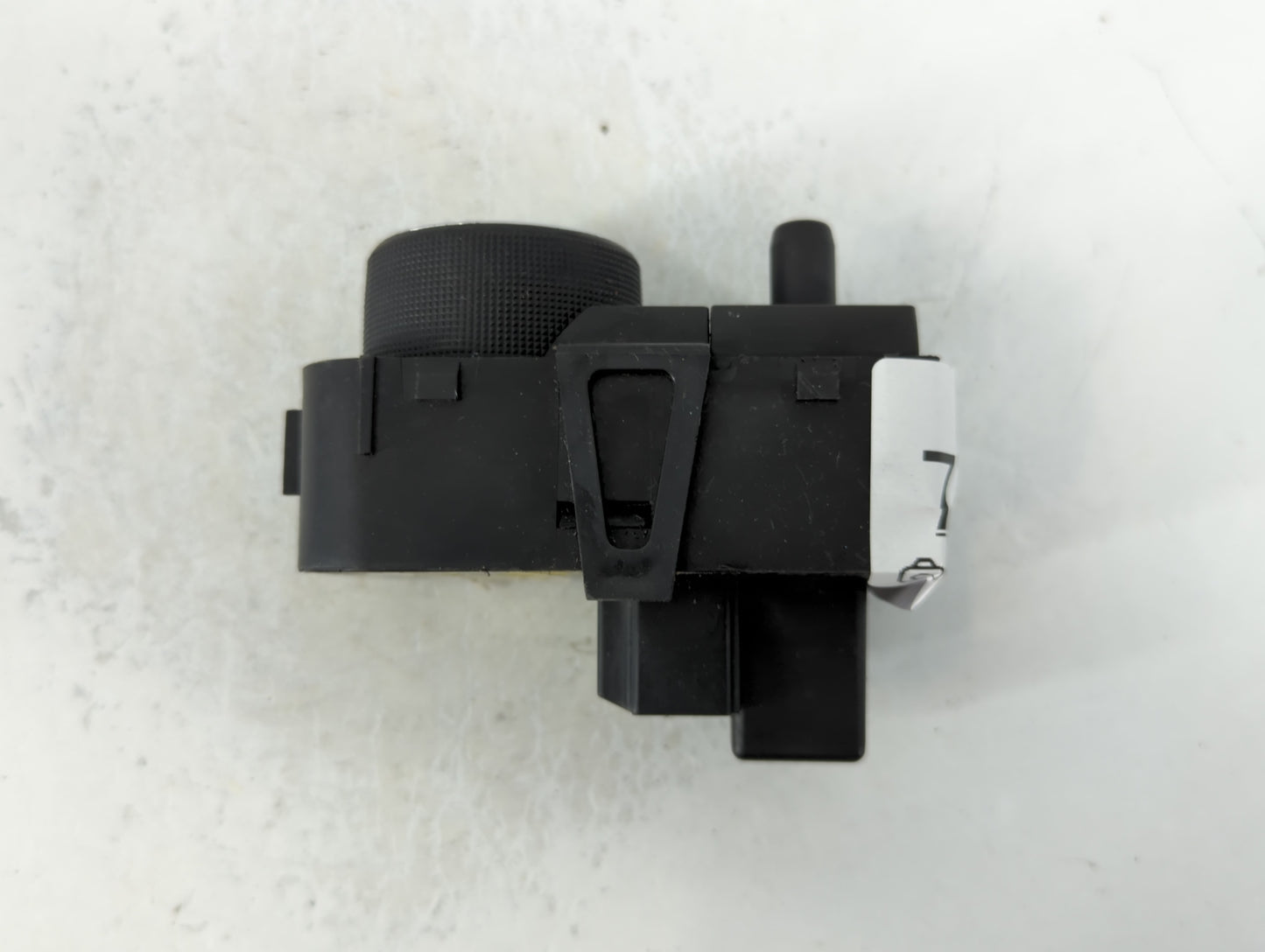 2007-2012 Gmc Acadia Headlight Lamp Control Switch - Oemusedautoparts1.com