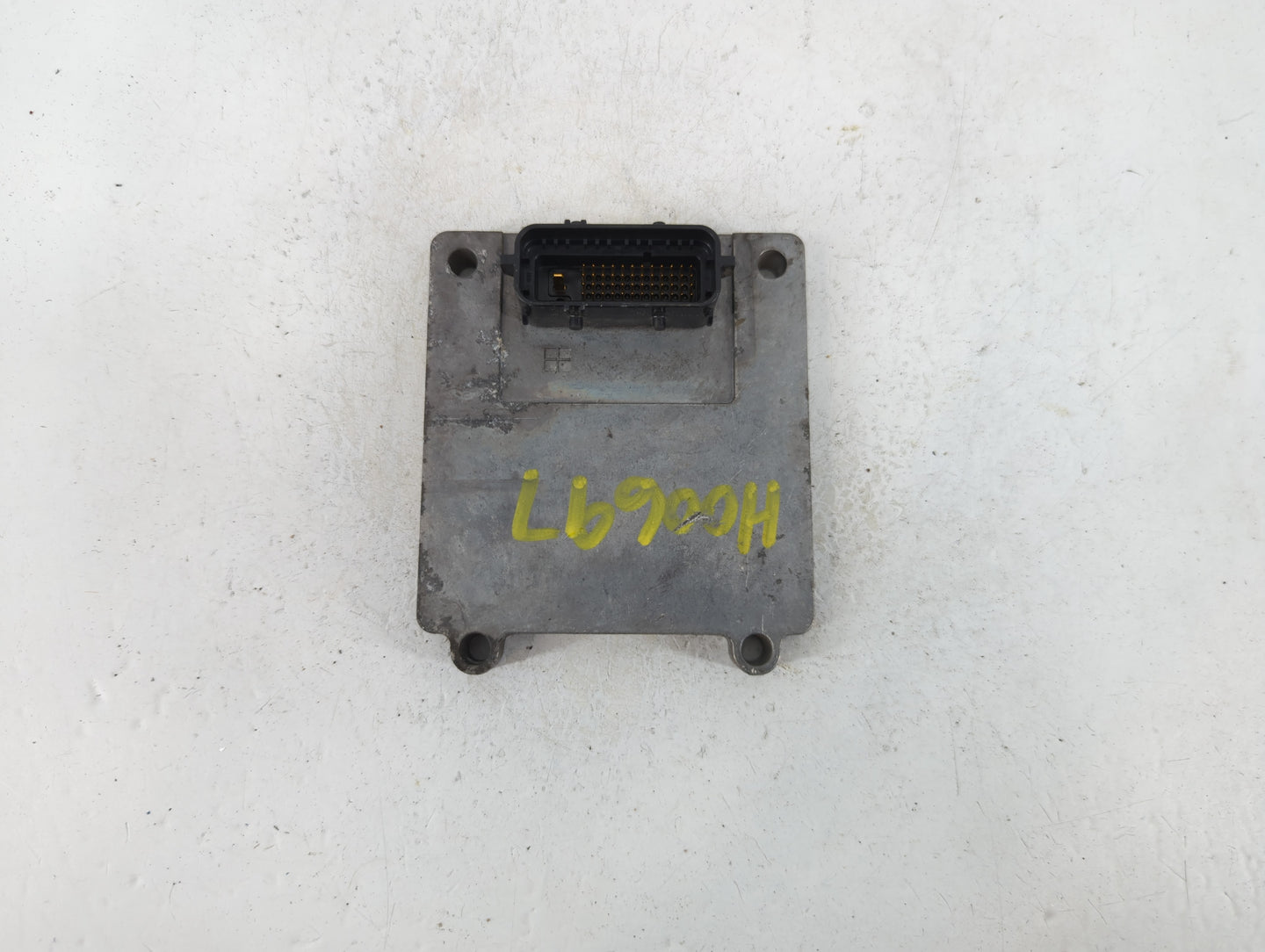 2011 Gmc Canyon PCM Engine Control Computer ECU ECM PCU OEM P/N:24252955 Fits OEM Used Auto Parts - Oemusedautoparts1.com