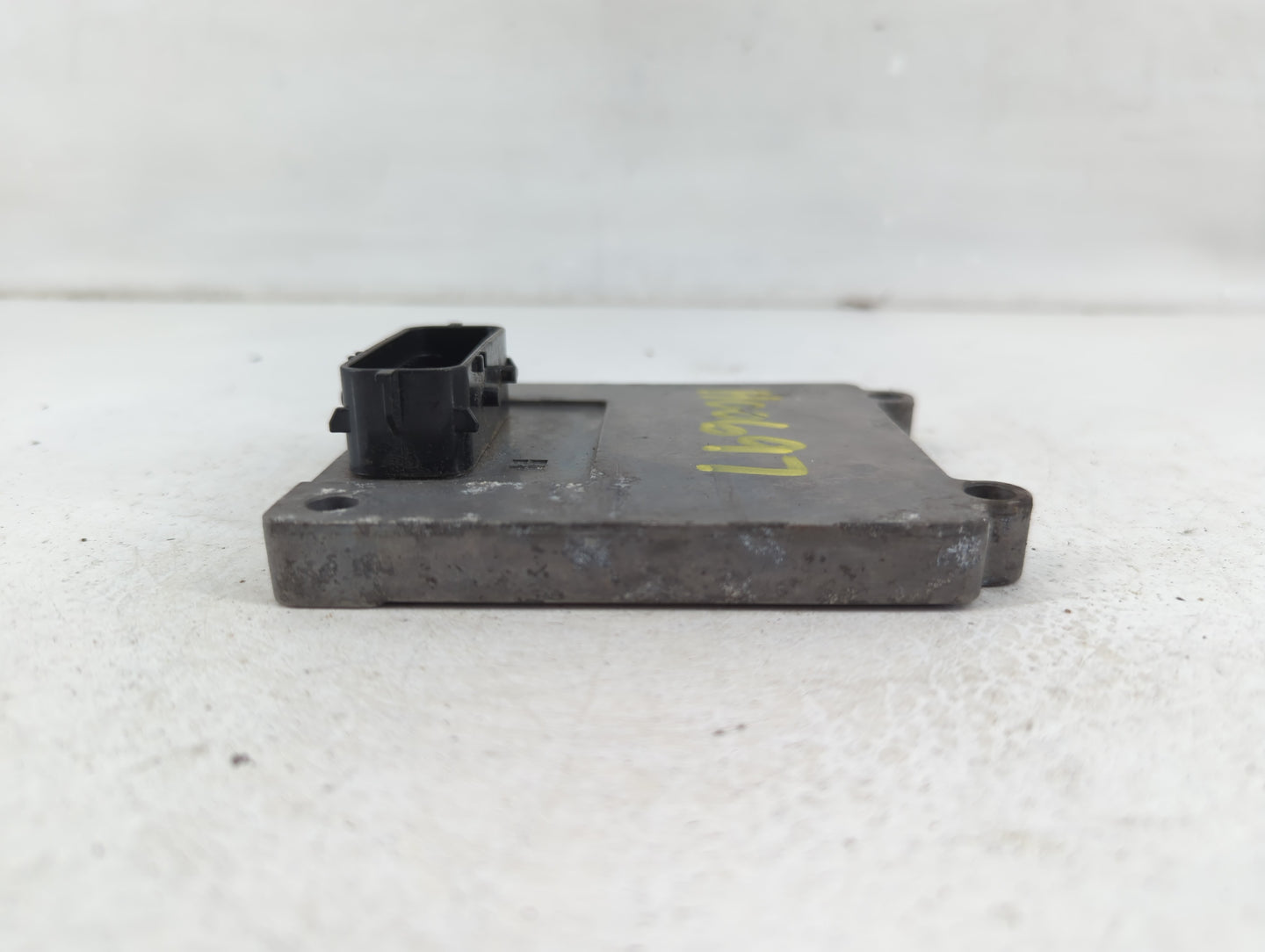 2011 Gmc Canyon PCM Engine Control Computer ECU ECM PCU OEM P/N:24252955 Fits OEM Used Auto Parts - Oemusedautoparts1.com